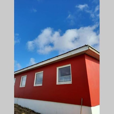 The Red House Near The Sea Apartment Njarthvik Bagian luar foto