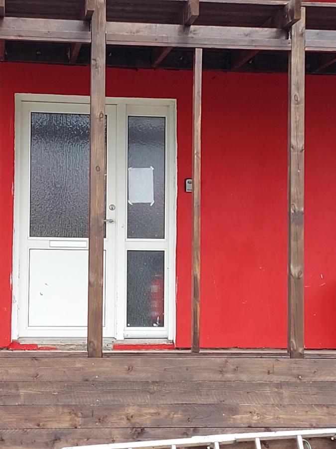 The Red House Near The Sea Apartment Njarthvik Bagian luar foto